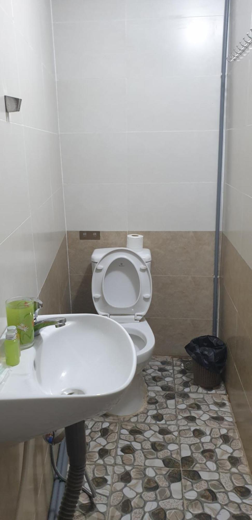 芹苴Grandma House公寓 外观 照片